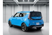 $18885 : Kia Soul 2023 EX 4dr Crossov thumbnail