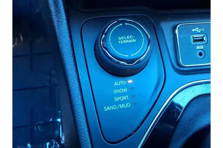 $17988 : Jeep Cherokee 2020 4x4 Limit image 5