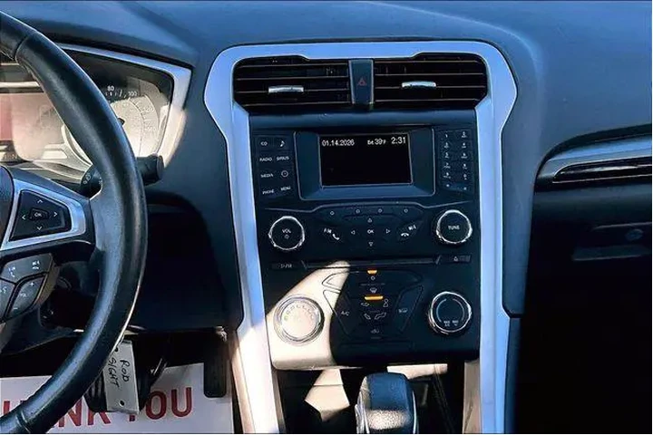 $6500 : Ford Fusion 2014 SE 4dr Seda image 9