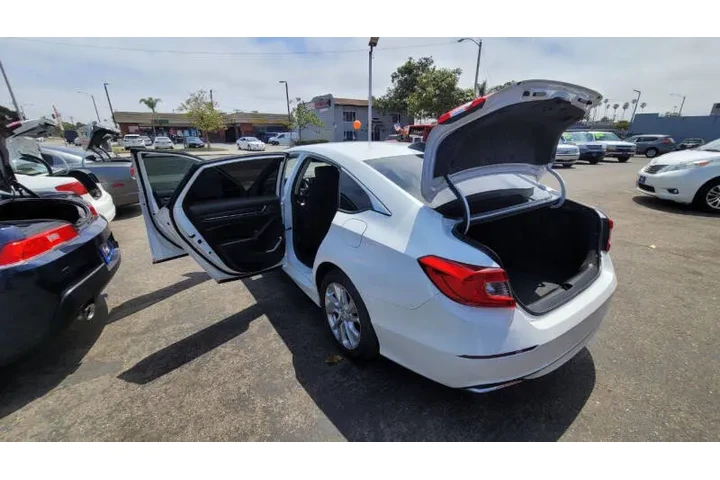 $16995 : 2018 Accord LX image 6