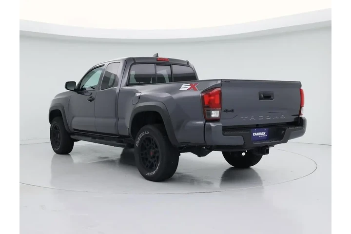 $35998 : Toyota Tacoma 2022 4x4 SR V6 image 2