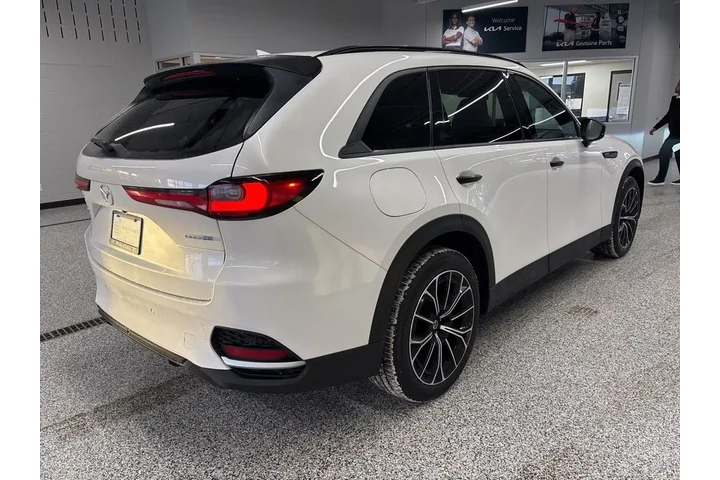 $41498 : 2025 CX-70 PHEV Premium Plus image 5