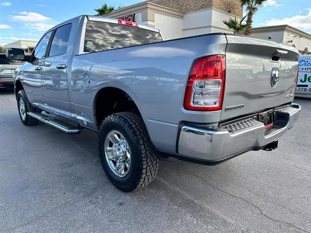 $48995 : Pre-Owned 2022 2500 Crew Cab image 8