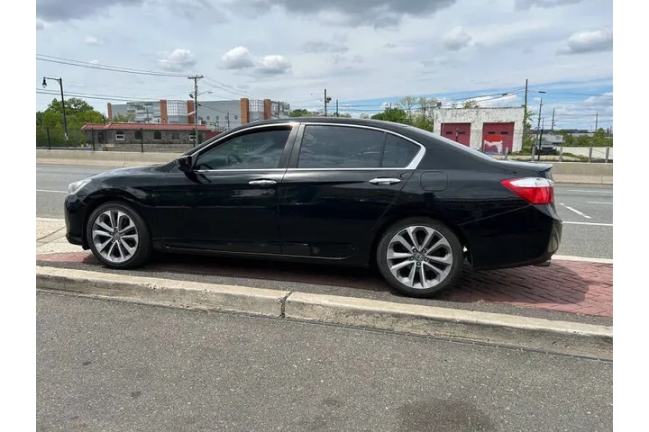 $7995 : 2013 Accord Sport image 7