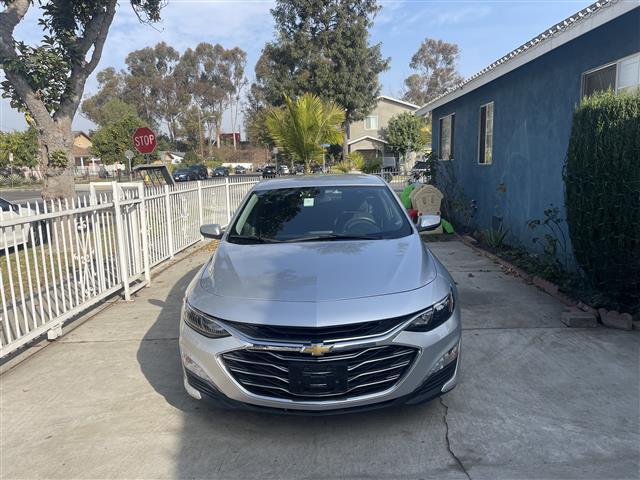 $12900 : 2022 Chevrolet Malibu image 2