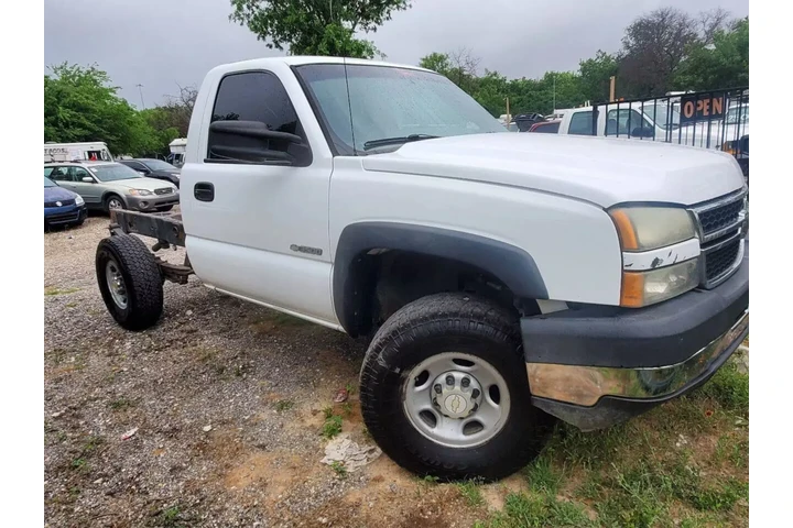 $4000 : 2007 CHEVROLET SILVERADO 3500 image 6