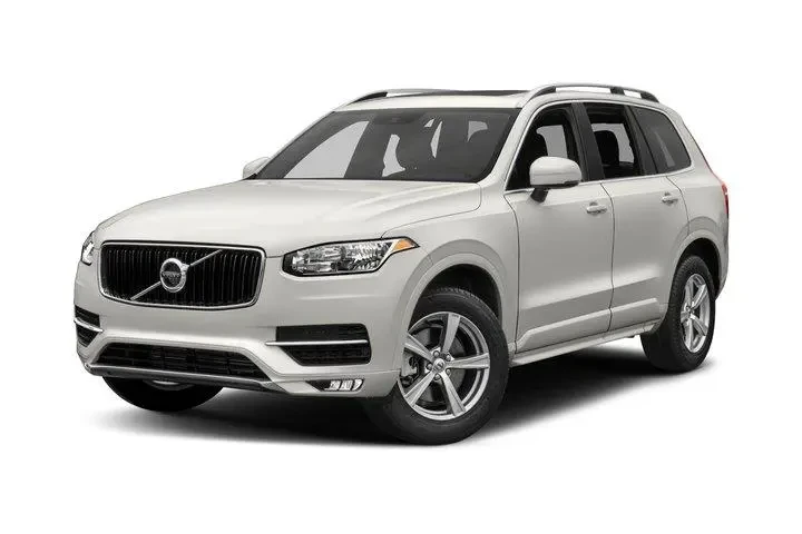 $20877 : Volvo XC90 2018 AWD T6 Momen image 1
