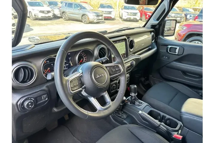 $36388 : Jeep Gladiator 2023 4x4 Over image 9