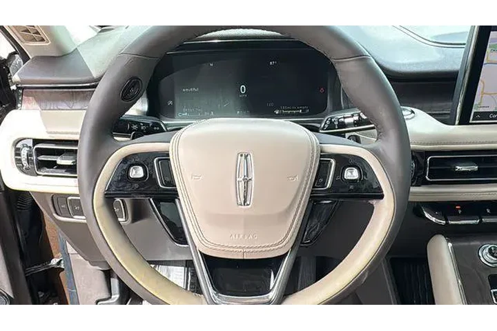 $39688 : Lincoln Aviator 2022 AWD Res image 10