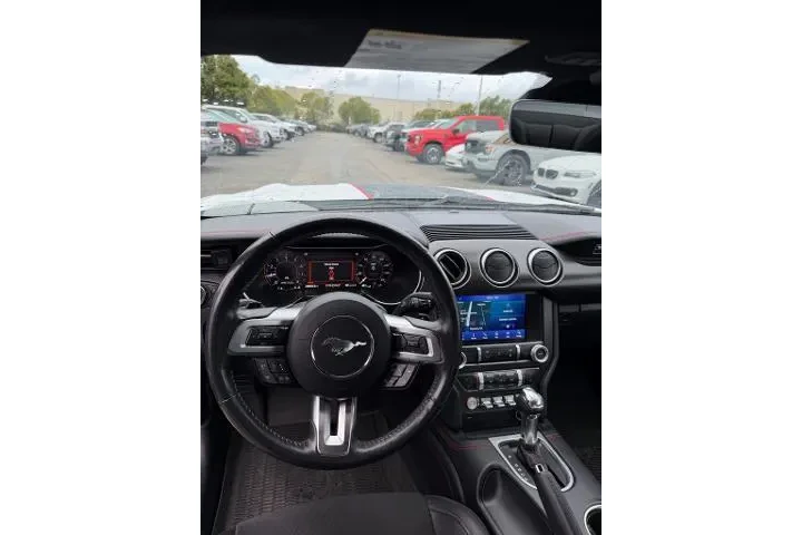 $38800 : Ford Mustang 2021 GT Premium image 5