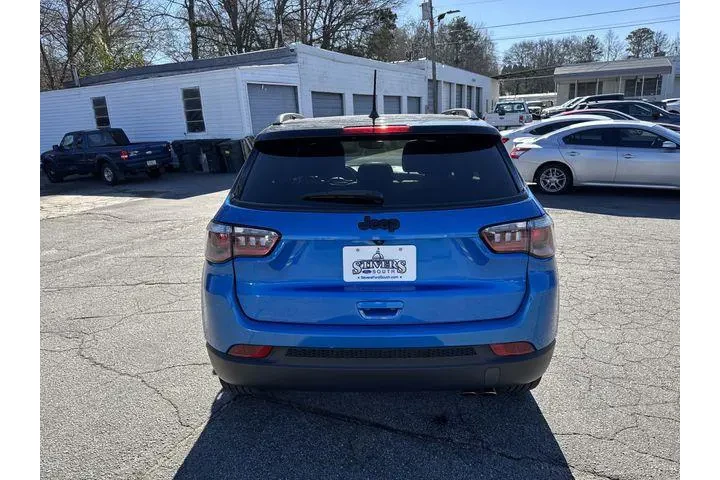 $18402 : Jeep Compass 2021 Latitude 4 image 6