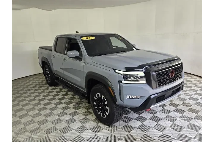 $35988 : Nissan Frontier 2024 4x4 PRO image 2