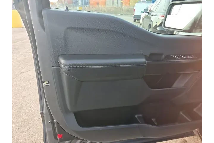 $27999 : Ford F-150 2023 4x2 XL 4dr S image 9