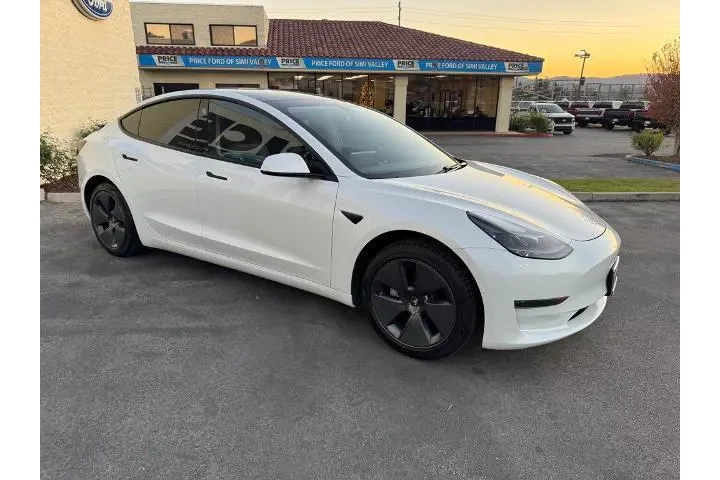 $18985 : Tesla Model 3 2021 Standard image 3