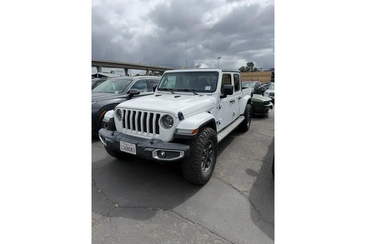 $27900 : Jeep Gladiator 2020 4x4 High image 1