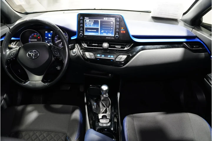 $19804 : 2022 C-HR image 10