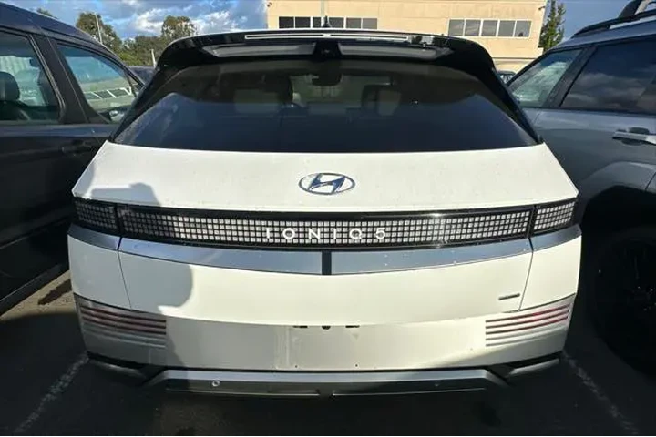 $34990 : Hyundai IONIQ 5 2024 AWD Lim image 6