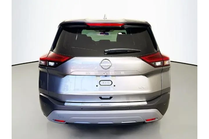 $25500 : Nissan Rogue 2023 SV 4dr Cro image 6