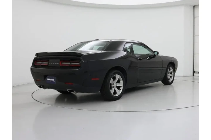 $19998 : Dodge Challenger 2021 SXT 2d image 8