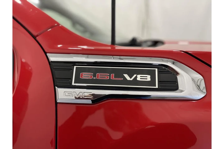 $39995 : Pre-Owned 2022 Sierra 2500HD image 8