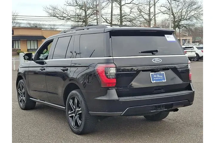$32788 : Ford Expedition 2021 4x4 Lim image 4