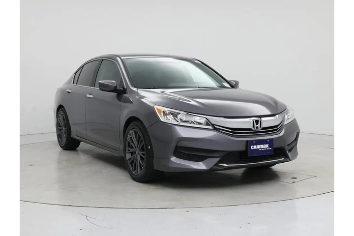 $18998 : Honda Accord 2016 LX 4dr Sed image 1
