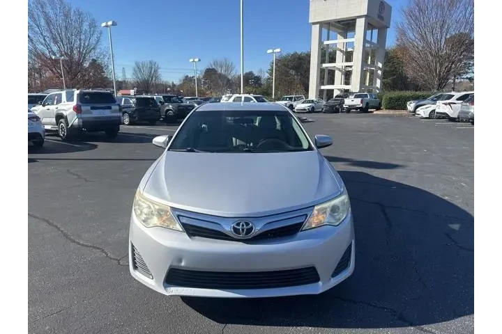 $8195 : Toyota Camry 2014 LE 4dr Sed image 4