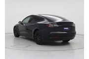 $30998 : Tesla Model 3 2022 AWD Long thumbnail
