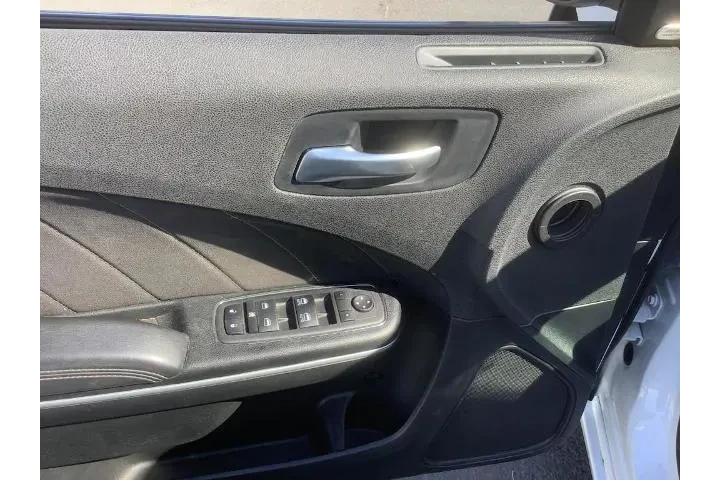 $20950 : Dodge Charger 2023 SXT 4dr S image 10