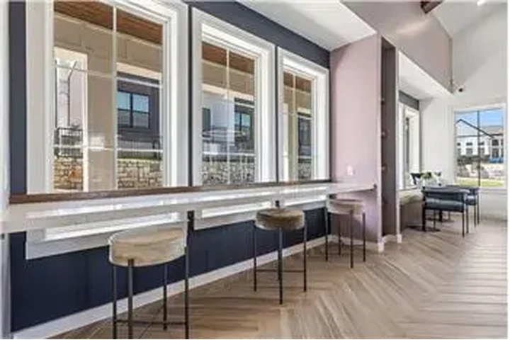 $2285 : Rental property with 2 bedro image 9