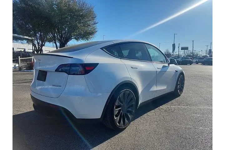 $35998 : Tesla Model Y 2023 AWD Perfo image 3