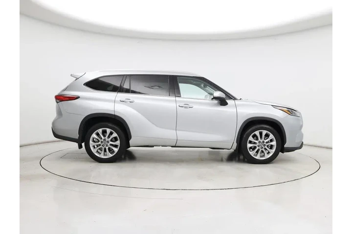 $30998 : Toyota Highlander 2020 AWD L image 7