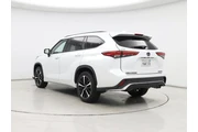 $37998 : Toyota Highlander 2022 AWD X thumbnail