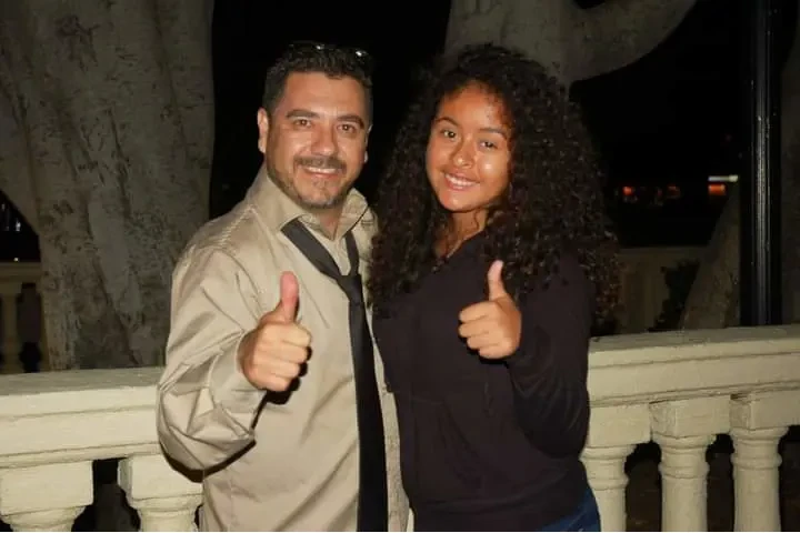 cantantes image 5