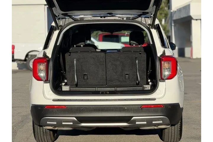 $32995 : Ford Explorer 2023 XLT 4dr S image 8