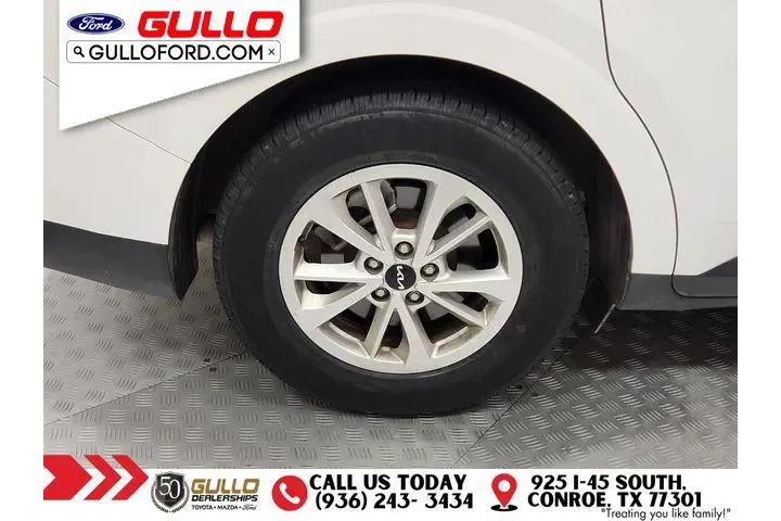 $24891 : Kia Carnival 2022 LX 4dr Min image 8