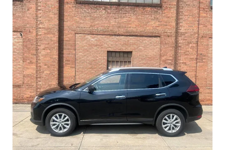 $15500 : 2020 Rogue SV image 6