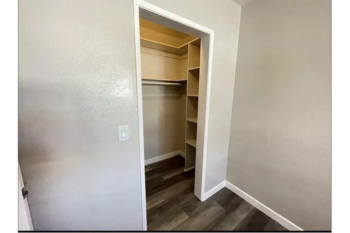 $1200 : 2 Apartamentos remodelados image 3