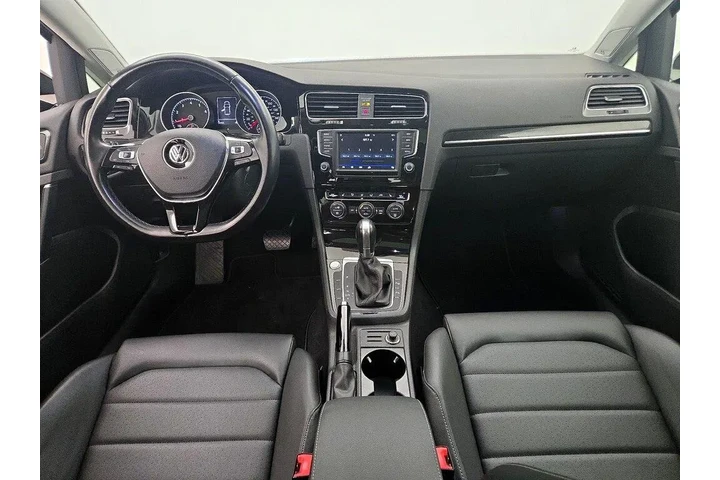 $16998 : Volkswagen Golf 2017 TSI S 4 image 9