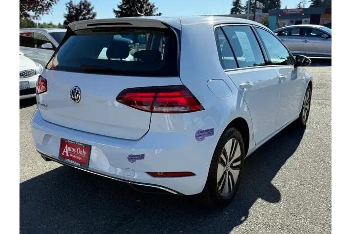 $12999 : Volkswagen e-Golf 2019 SE 4d image 5