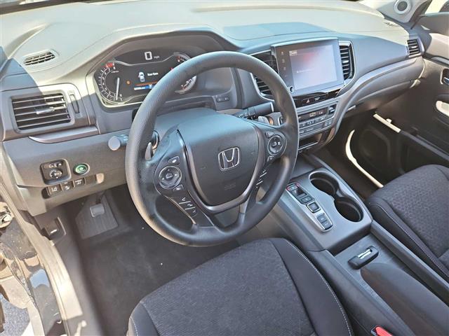 $33590 : Pre-Owned 2023 Honda Ridgelin image 10