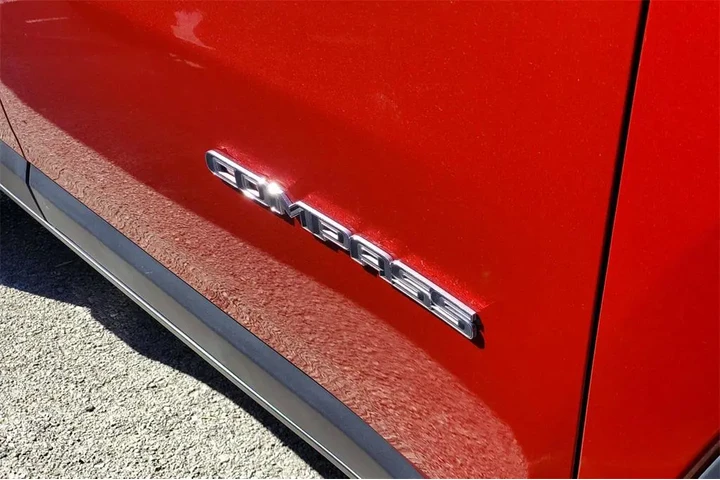 $25991 : Jeep Compass 2025 4x4 Limite image 6