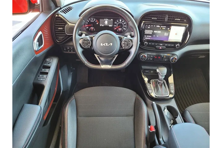 $20699 : 2022 Soul Turbo image 10