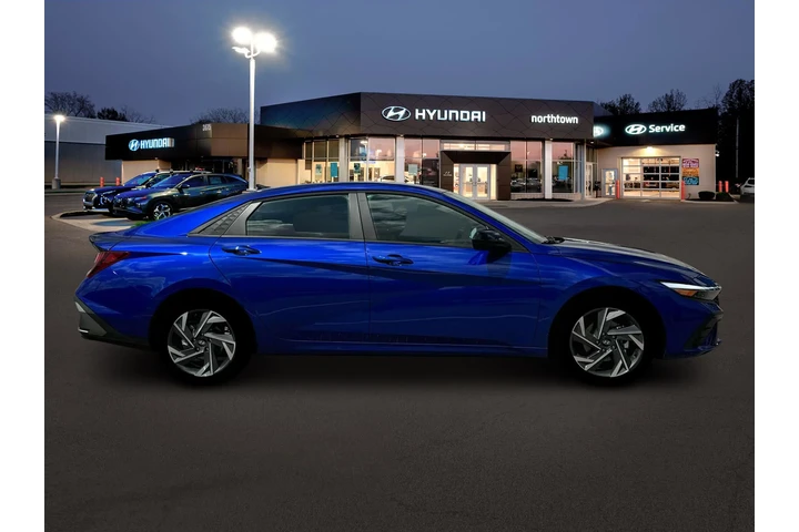 $22213 : Hyundai ELANTRA 2025 SEL Spo image 9