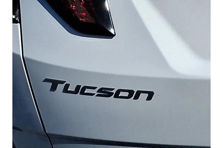 $32360 : Hyundai TUCSON 2025 AWD SE 4 image 5