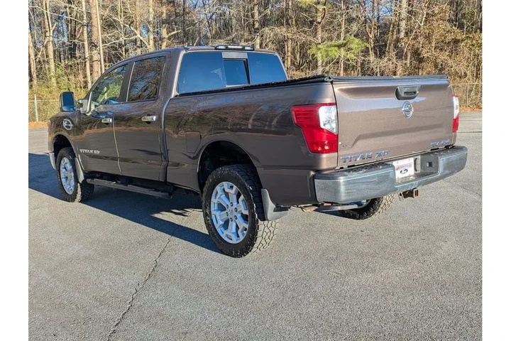 $19991 : Nissan Titan XD 2017 4x4 S 4 image 9