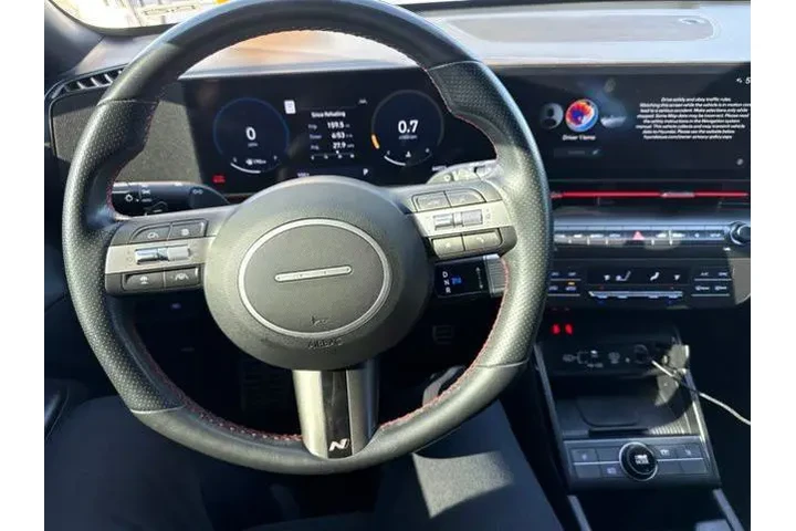 $20796 : Hyundai KONA 2024 N Line 4dr image 8