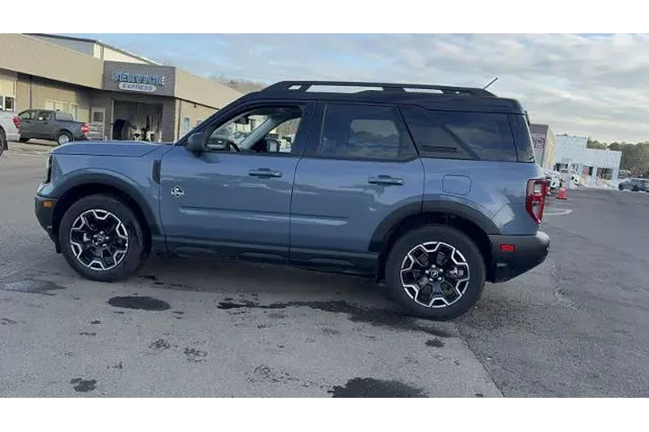 $31900 : Ford Bronco Sport 2025 AWD O image 3