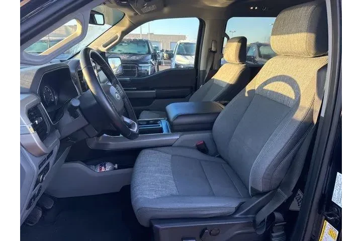 $36000 : Ford F-150 2022 4x4 XLT 4dr image 10