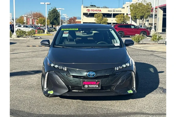 $24755 : Toyota Prius Prime 2022 LE 4 image 2